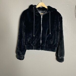 Planet‎ Heart Elegant Cropped Black Teddy Jacket for Women size xs